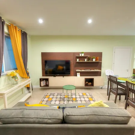 Spacious & Elegant 3 Bedroom With Yard Agre1-1 Lägenhet Sliema